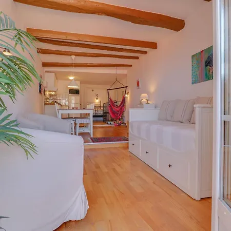Appartamento 'la Belle Vue Mer' Cozy Appartement, Centre,
